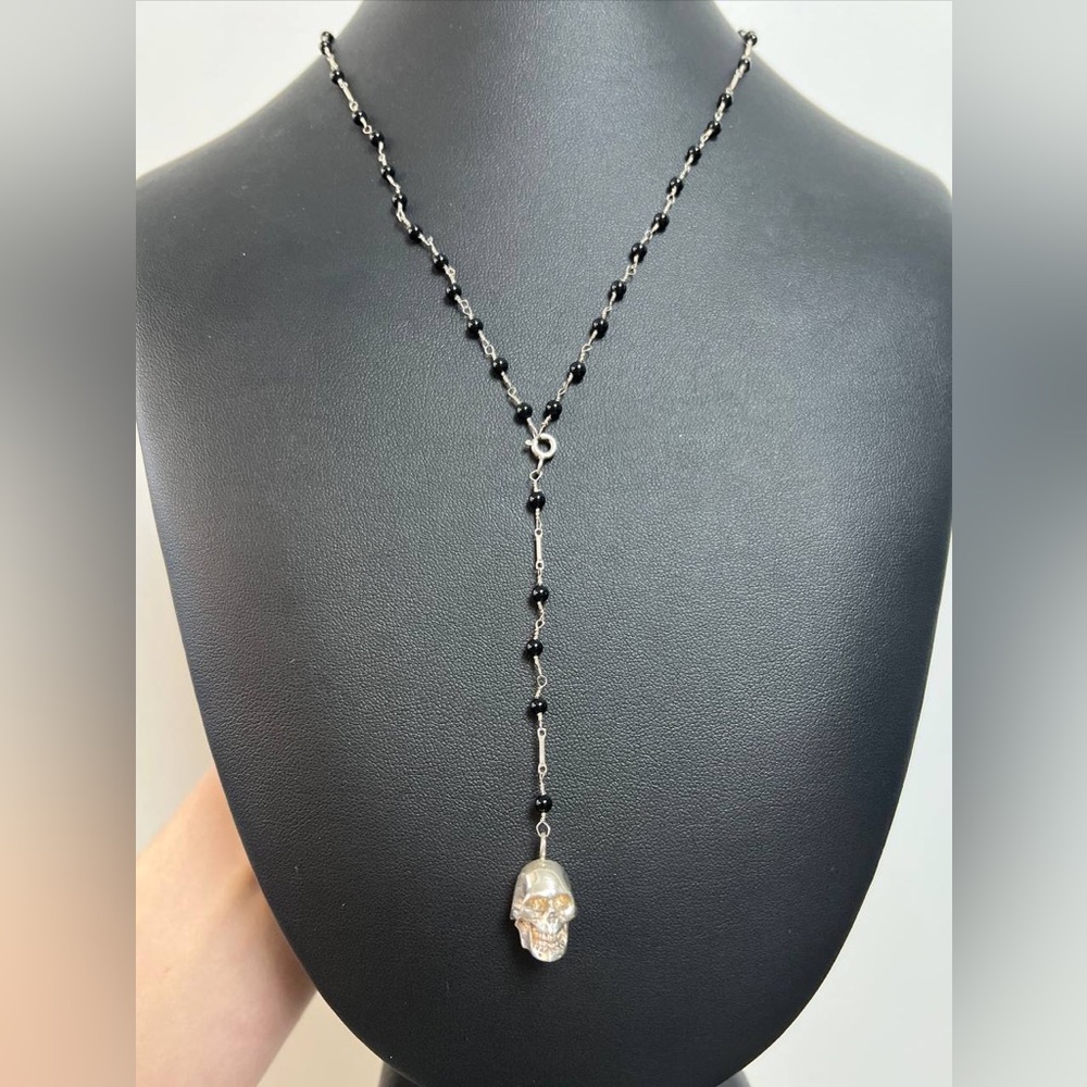 Scull silver necklace